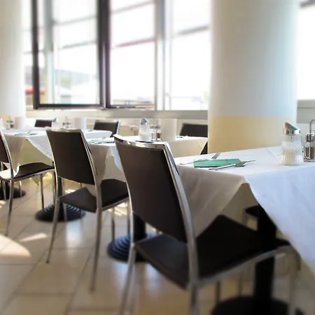 Hotel Allyouneed Klagenfurt 3*